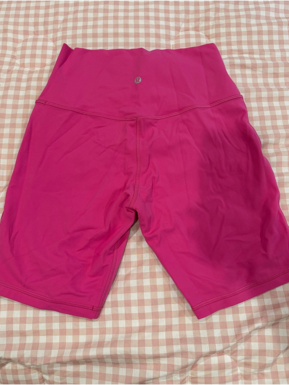 lululemon athletica Hot Pink High-Rise Bike Shorts - Picture 3 of 4
